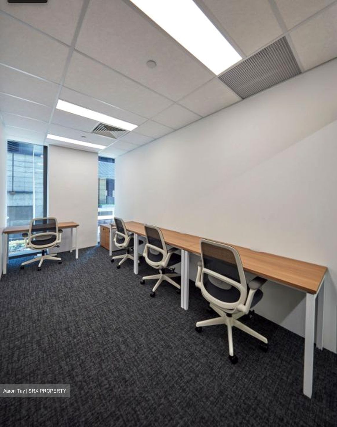 Robinson 77 (D1), Office #551803251